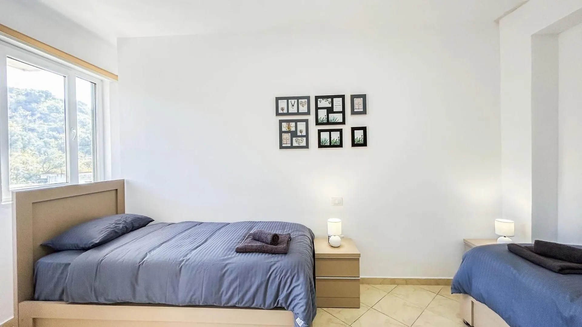 2 Bedrooms 981 Durres Apartment