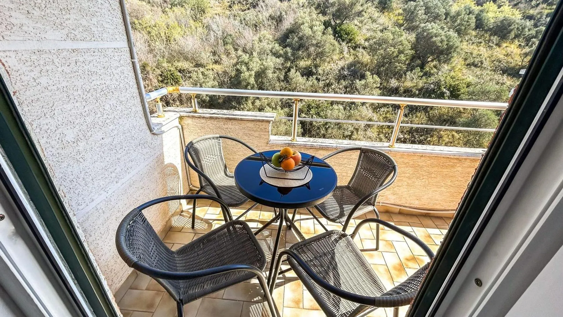 Apartment 2 Bedrooms 981 Durres